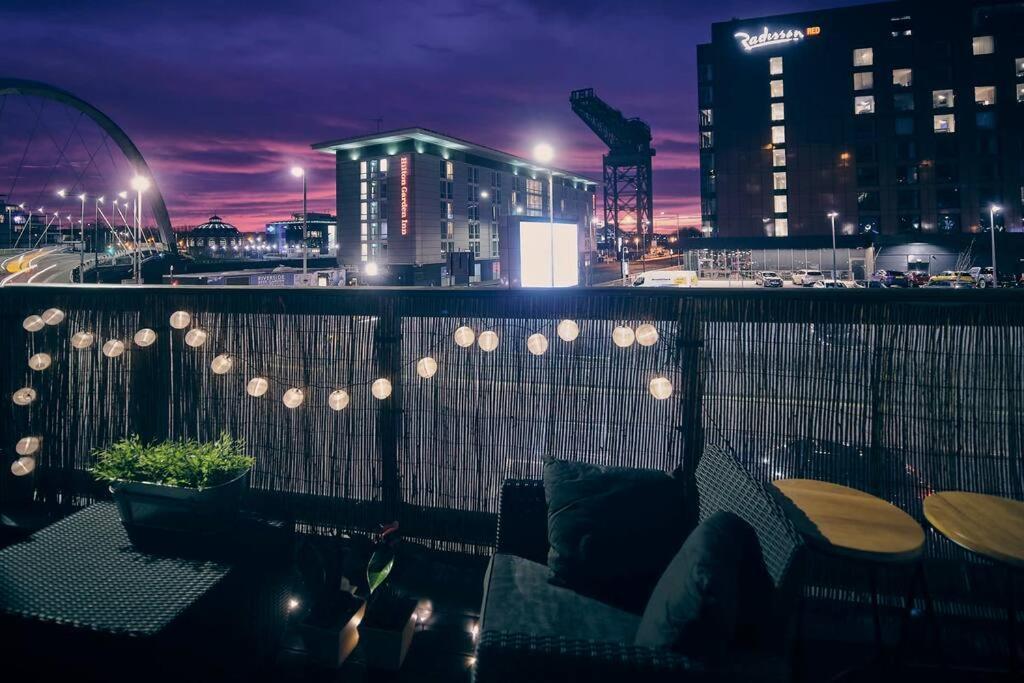 Apartamento Glasgow, Finnieston Luxury 2 Bed With Parking, E-check In, Hi-fi *